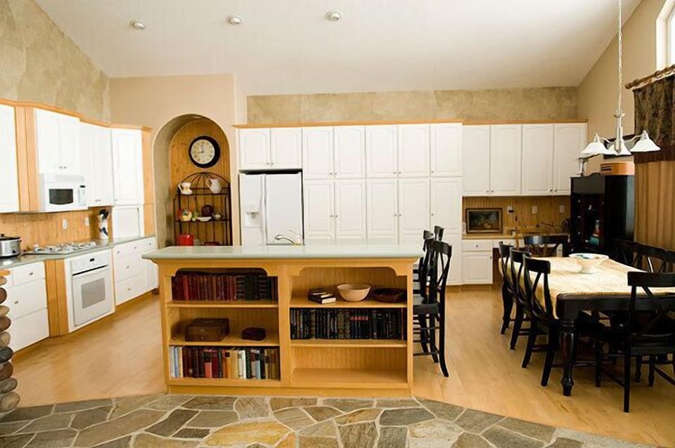 Kitchen, dinner area.