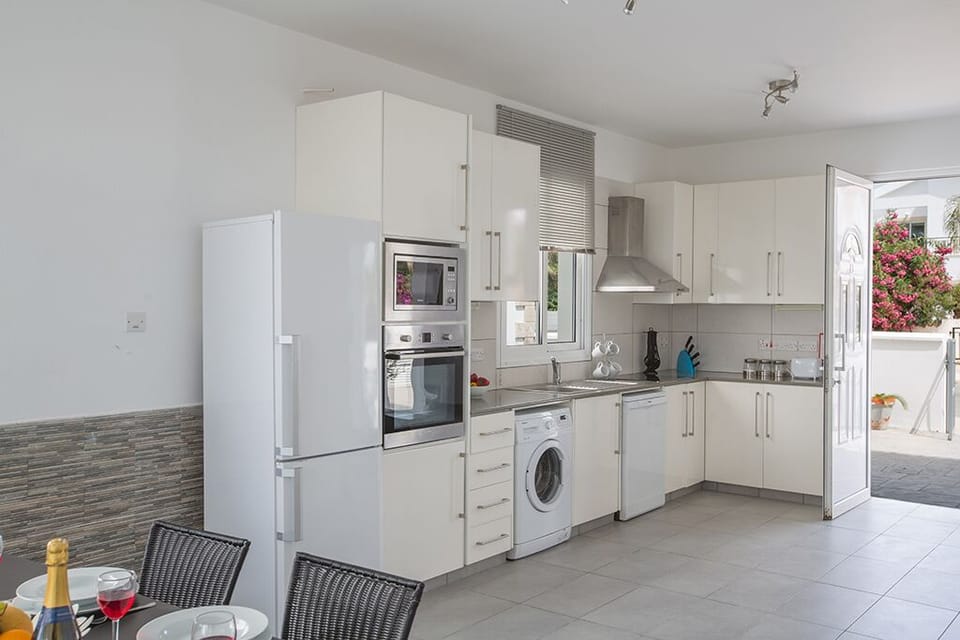 Fully Equipped Kitchen with all dishes and utensils needed