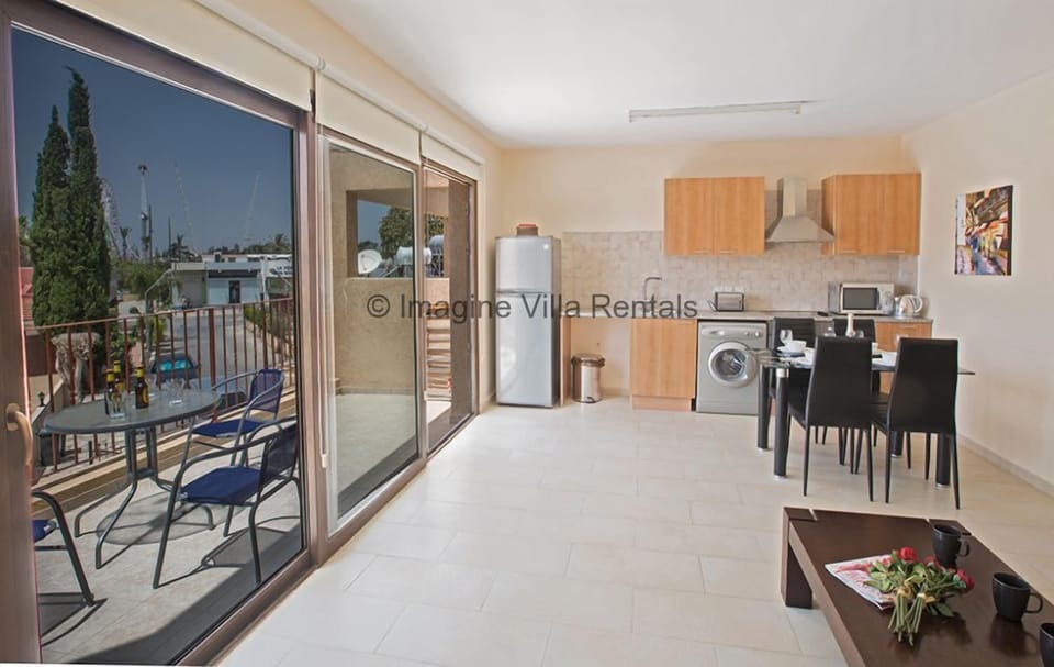 Ayia Napa Holiday Apartment NA102