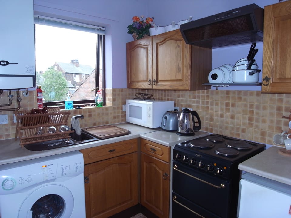 Kitchen equipped with all standard appliances for a self-catering Holiday.