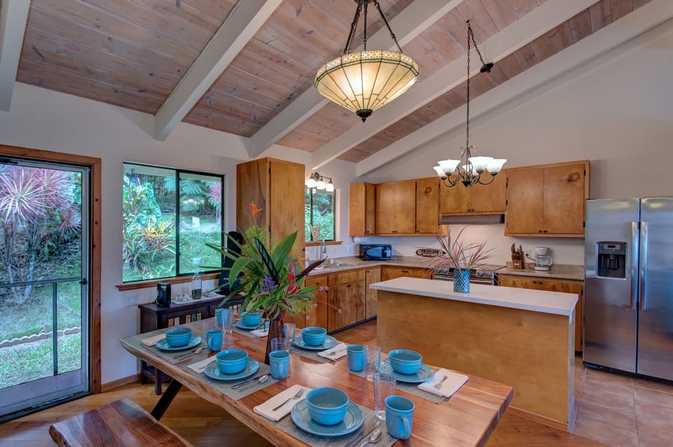 Open Concept Living/Dining/Kitchen