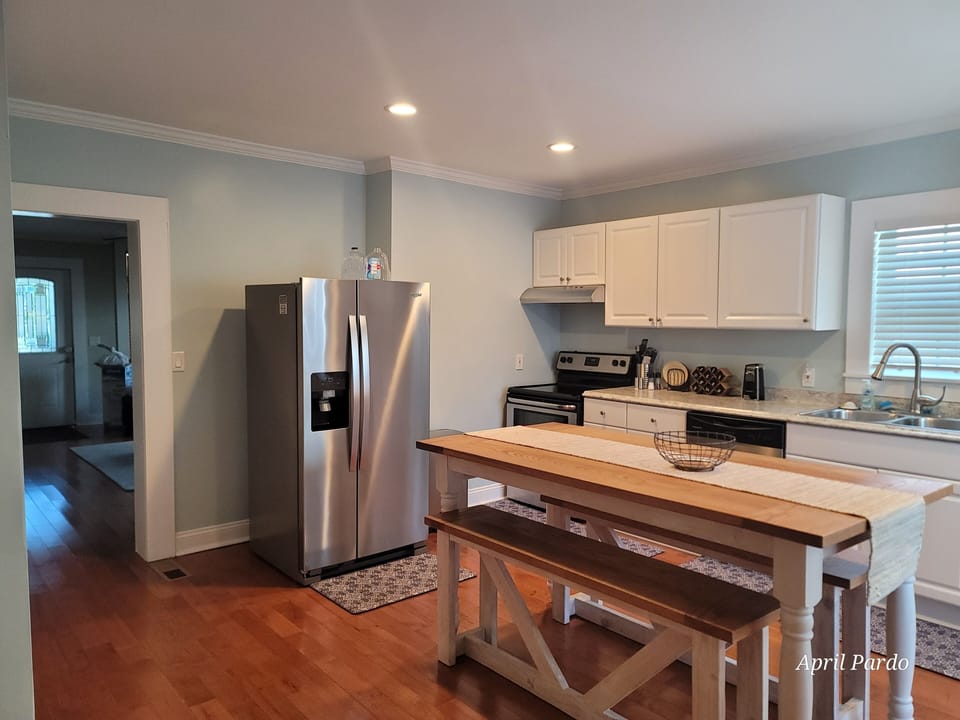 Fully Functional Kitchen