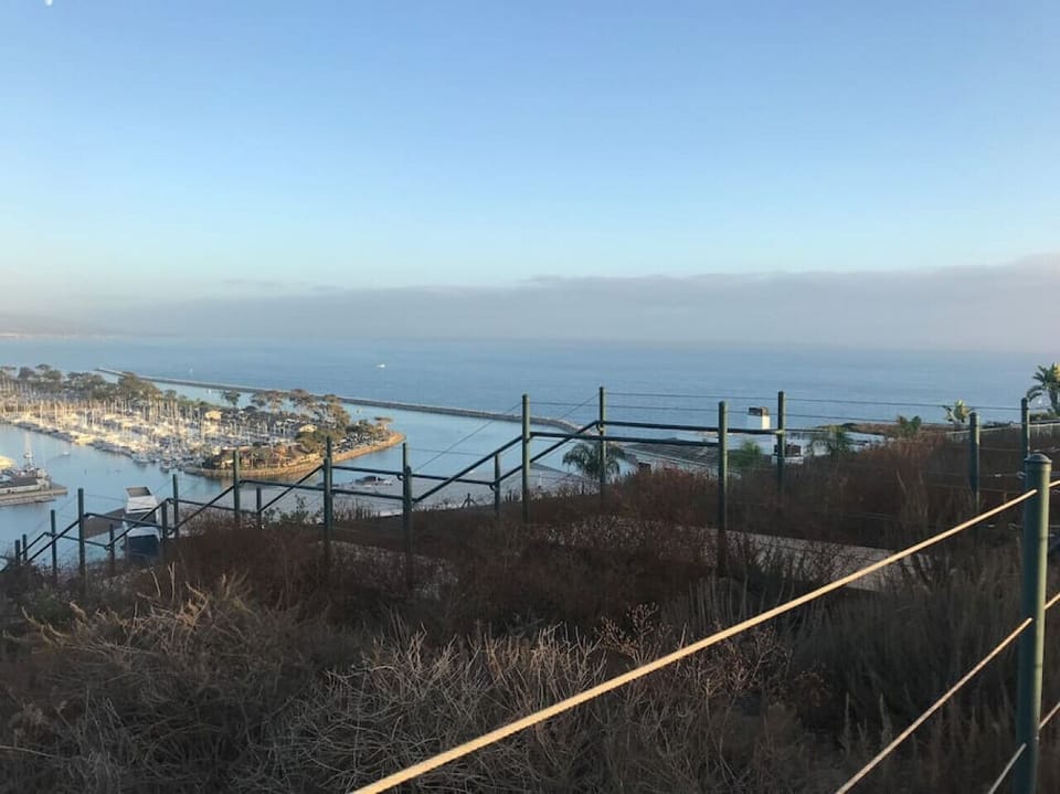 Headlands trail