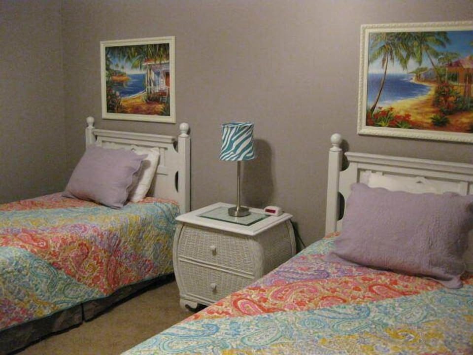 Twin Bedroom