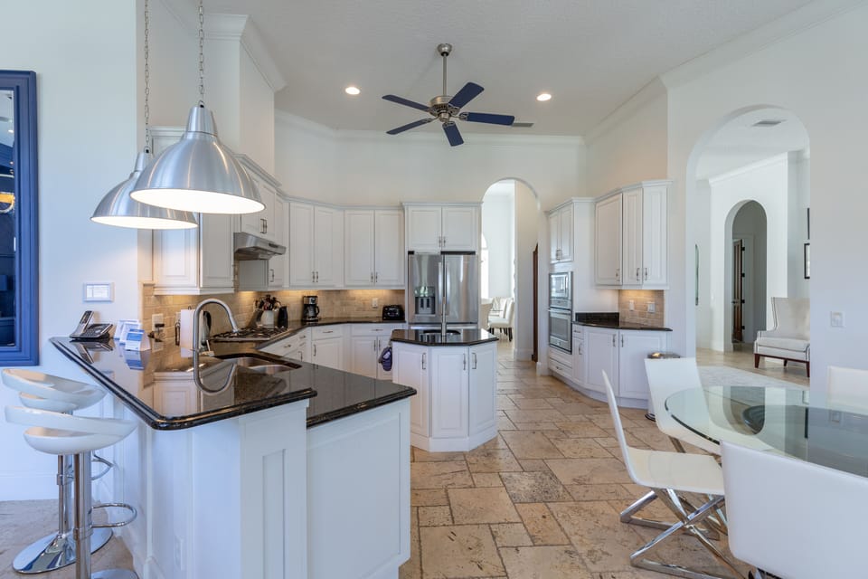 Sit on a barstool at the breakfast bar or have a  casual breakfast at the kitchen table