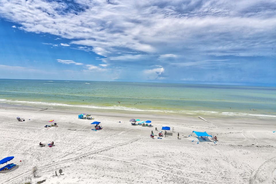 Direct Beach Views from Balcony
