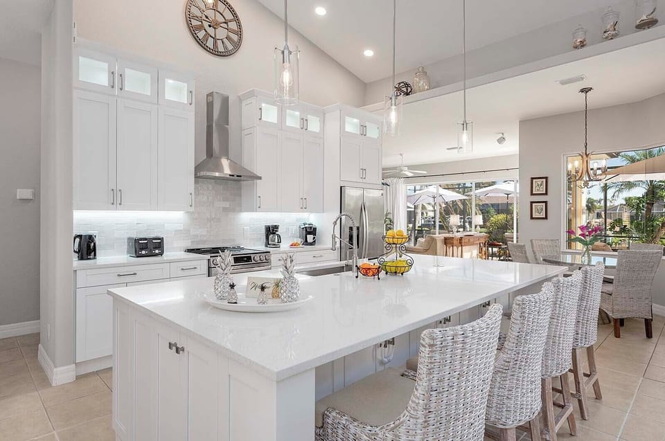 Kitchen with Great Amenities and Large Island