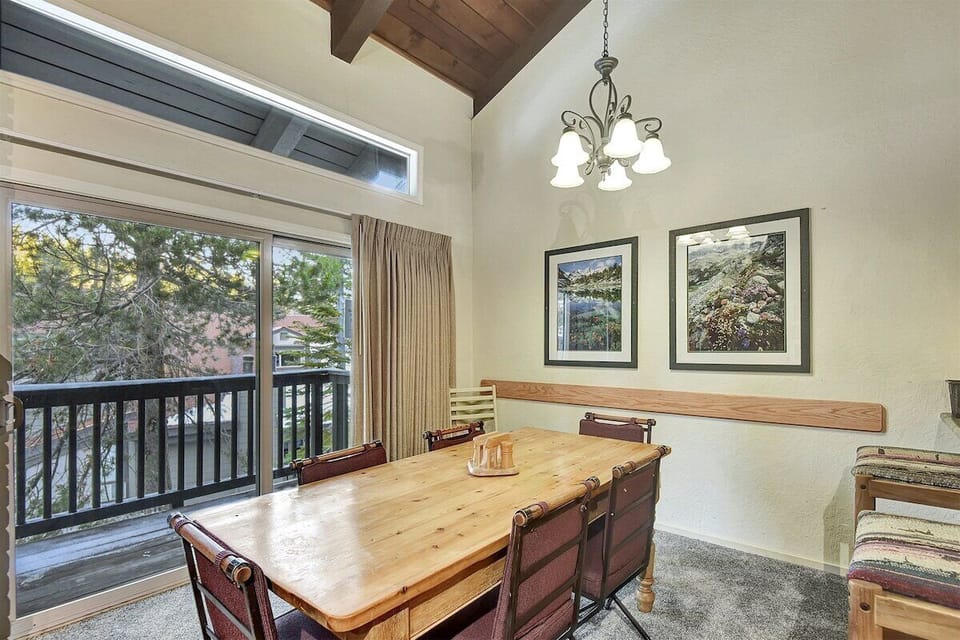 Dining Area with Seating for Six and Access to Outside Deck