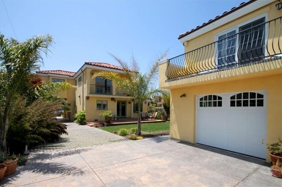 driveway and view of front house