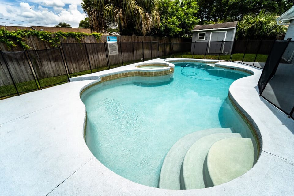Private Pool
