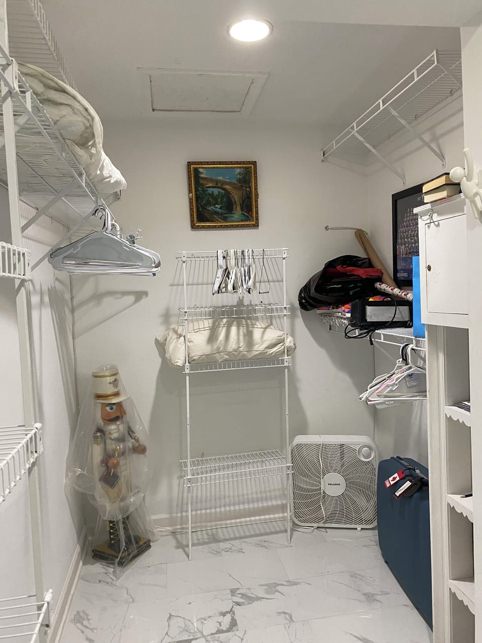 Walk-in closet