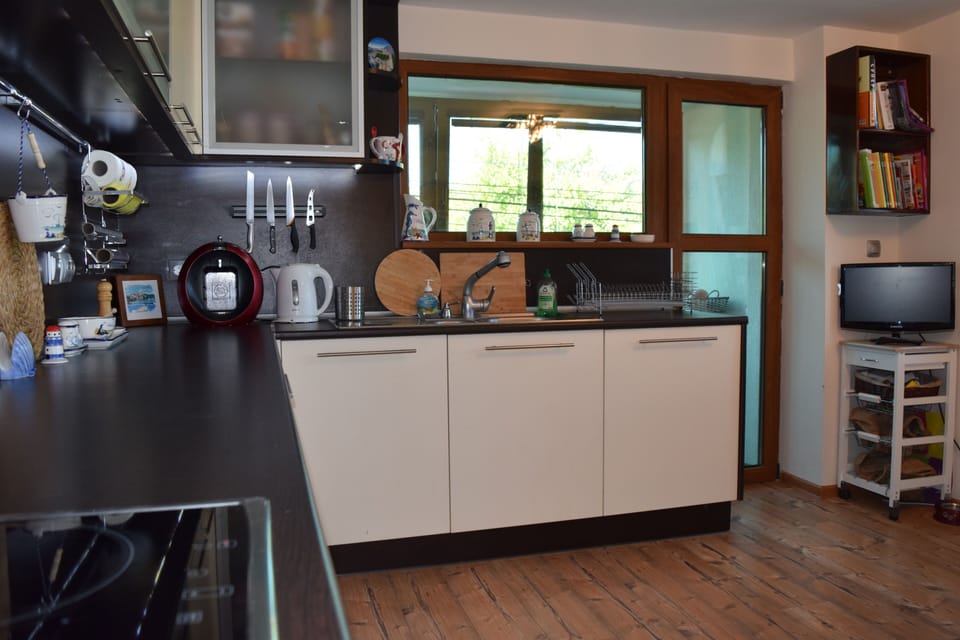 Kitchen area