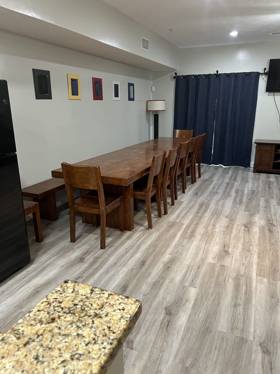 Main level Dining area