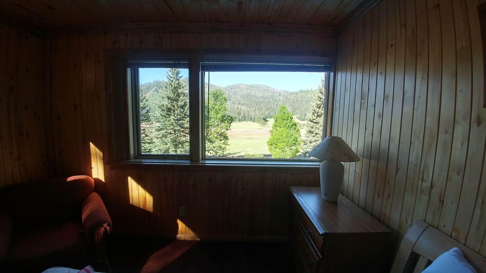 3rd Floor Bedroom 2 