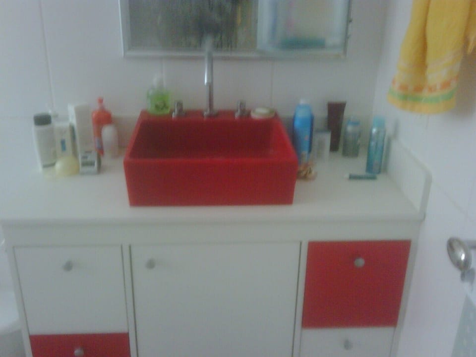 bathromm 2