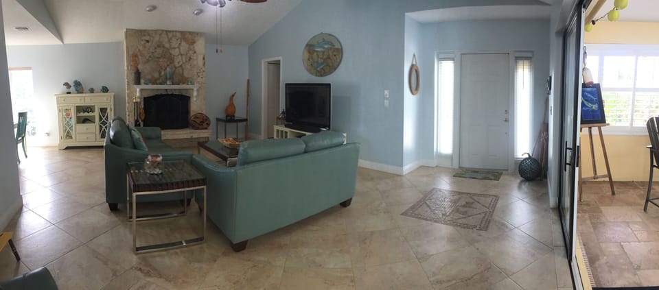 Front door entry to the living room area 