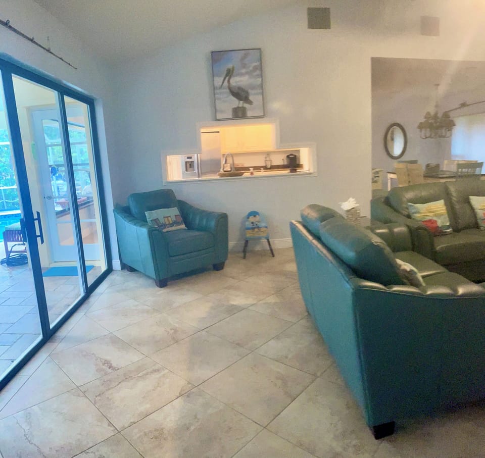 New pass through from living room to kitchen