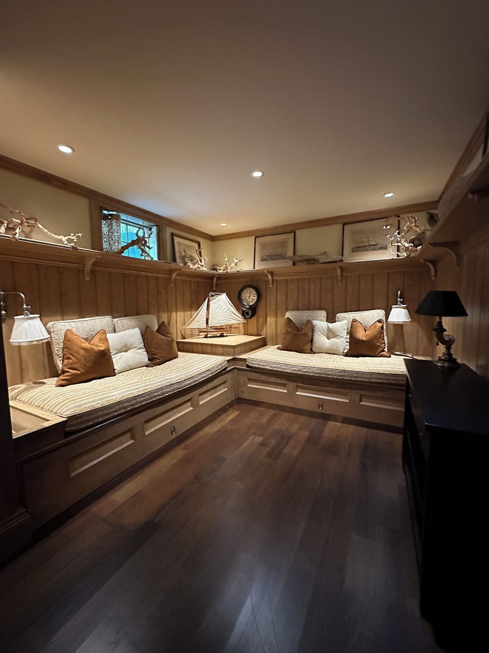 lower level nook