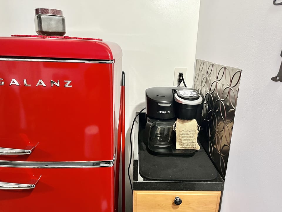 Coffee pot and Keurig