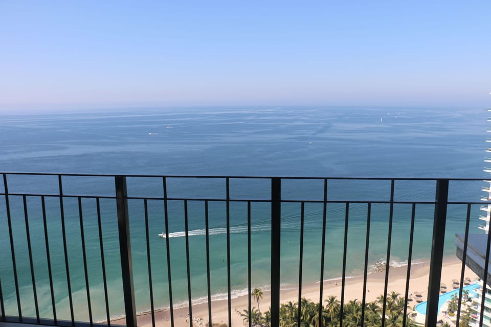 Beach Front Views. Living Room.