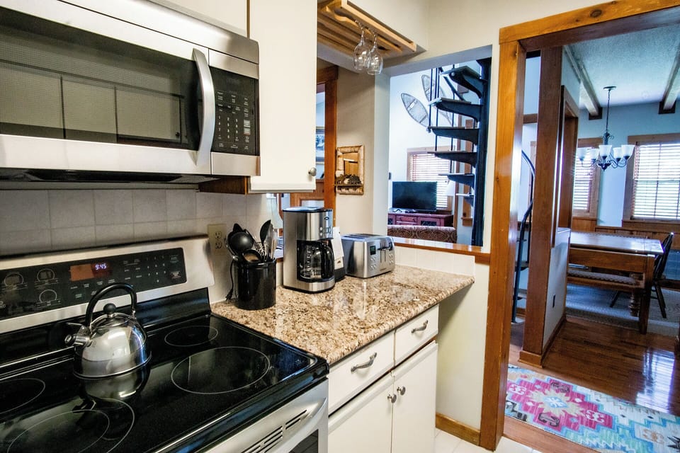 Fully stocked kitchen.
