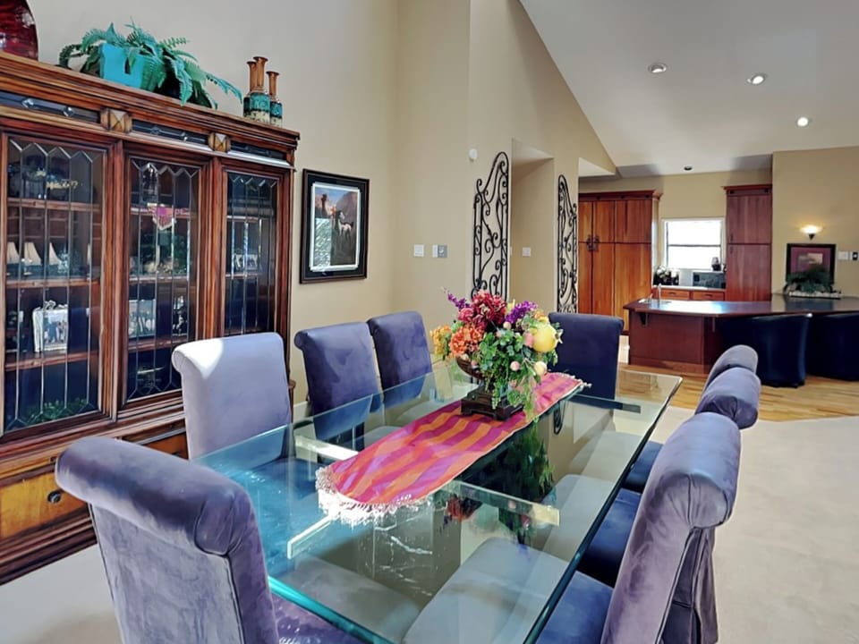 Dining Area - Seating for 8 - Second Floor