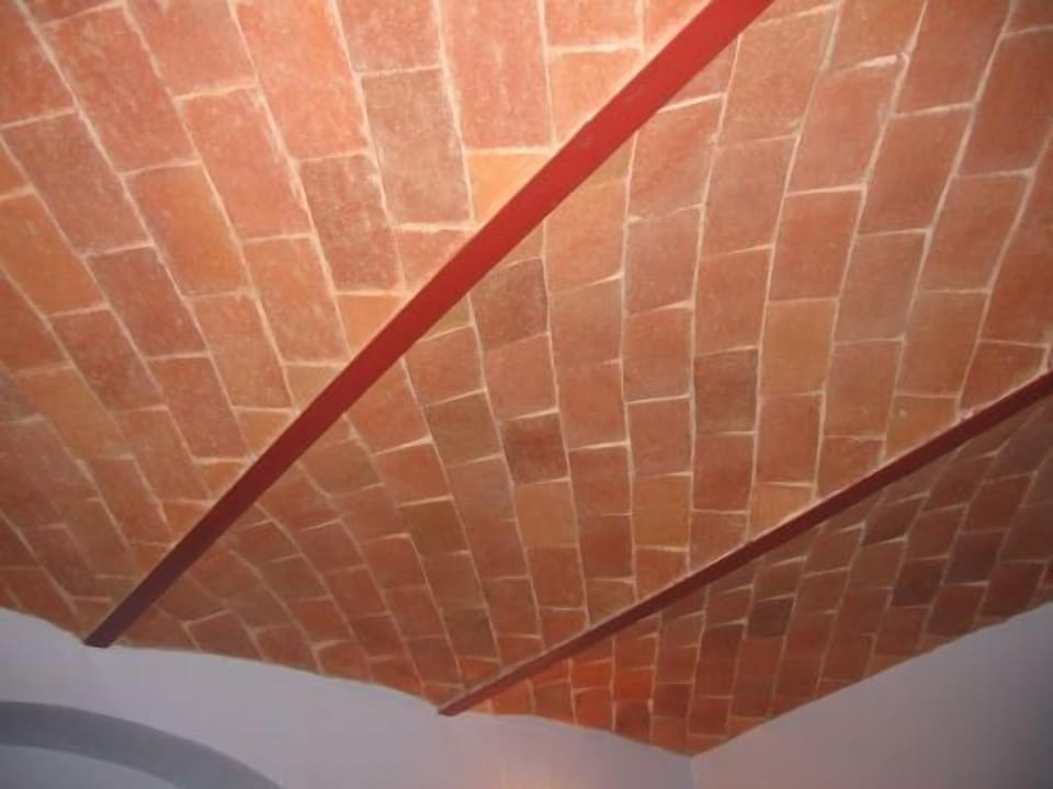 First floor ceiling detail