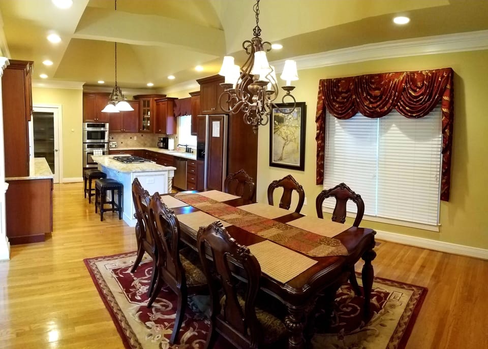 Dinning area with adjacent kitchen