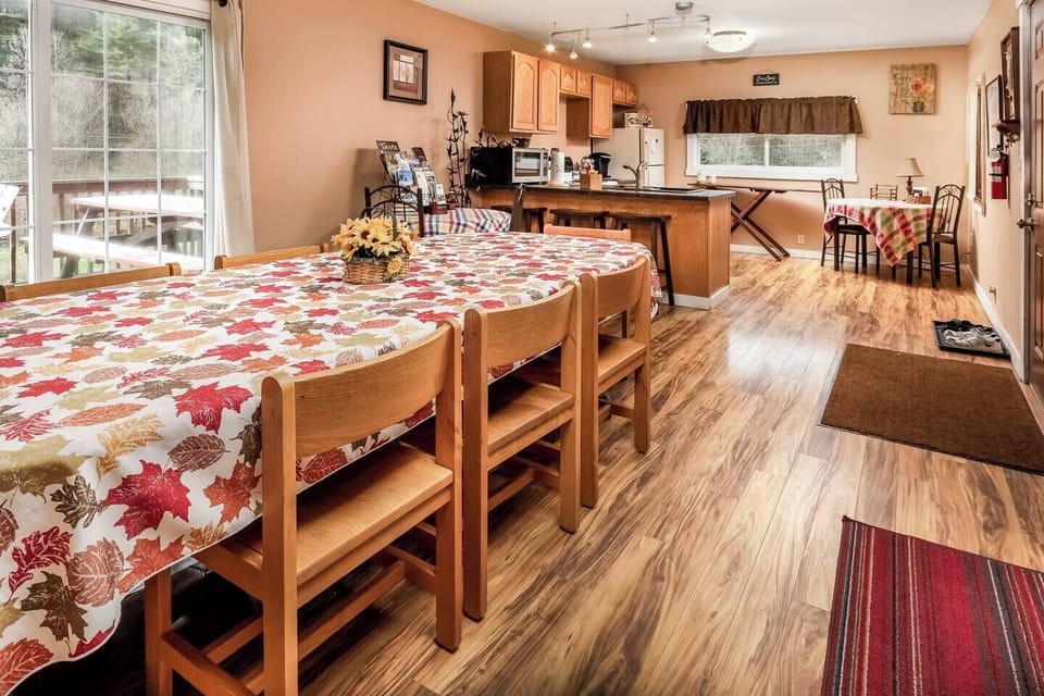 View the stars from your cabintional Photo