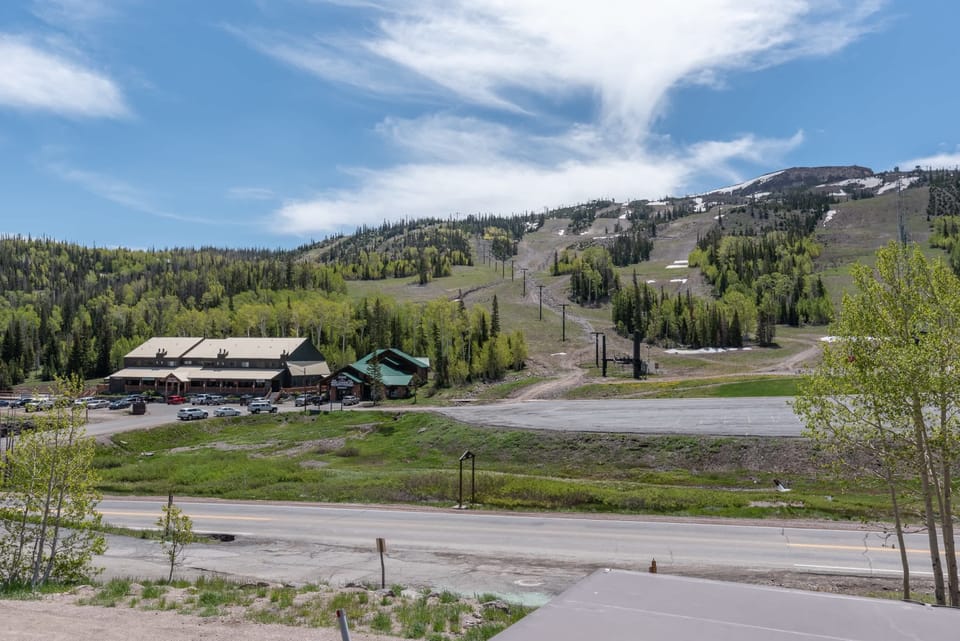 Giant Steps Ski Resort across the street