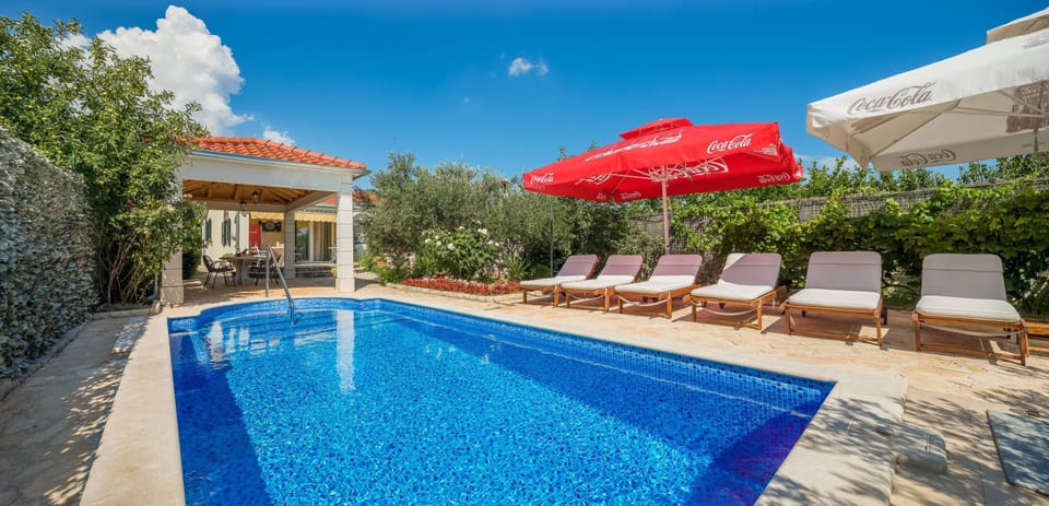 Pool area