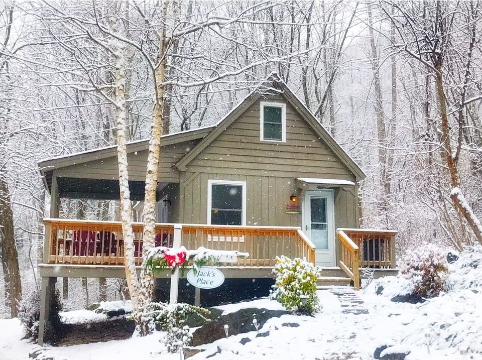 Jack's is a beautiful chalet with a great porch for listening to the Tye River! 