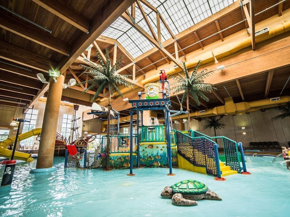 access to bridges bay indoor pool