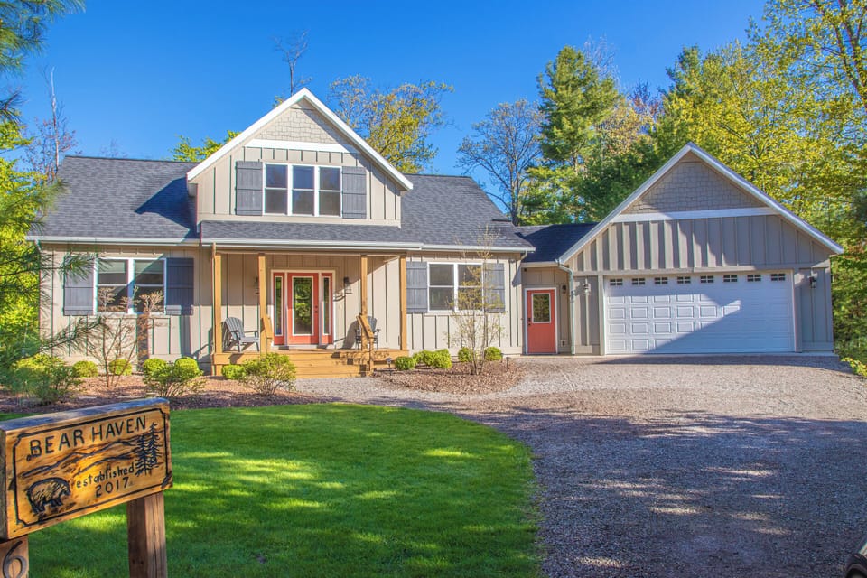 Welcome to Bear Haven!