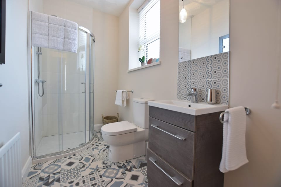 shower room on 1st floor