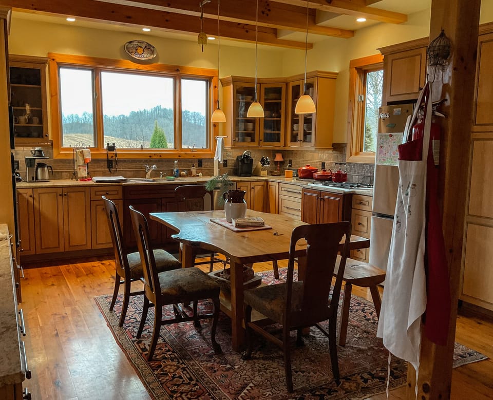 Fully-eqipped kitchen in which to hone your culinary talents