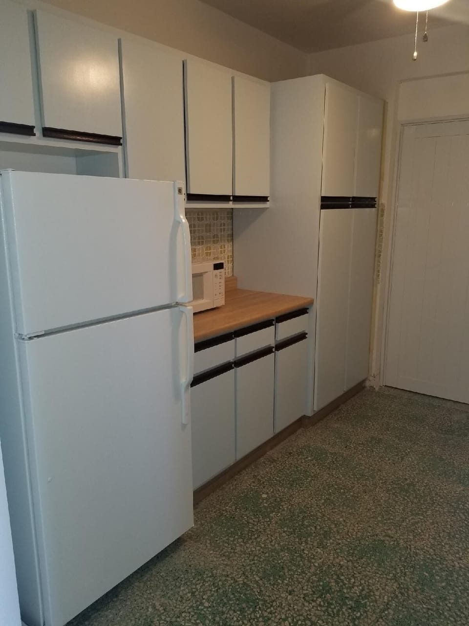 kitchen, stove, microwave