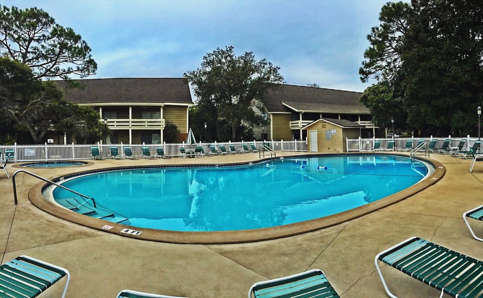Seascape Resort has several Swimming Pools and in the winter one is Heated!