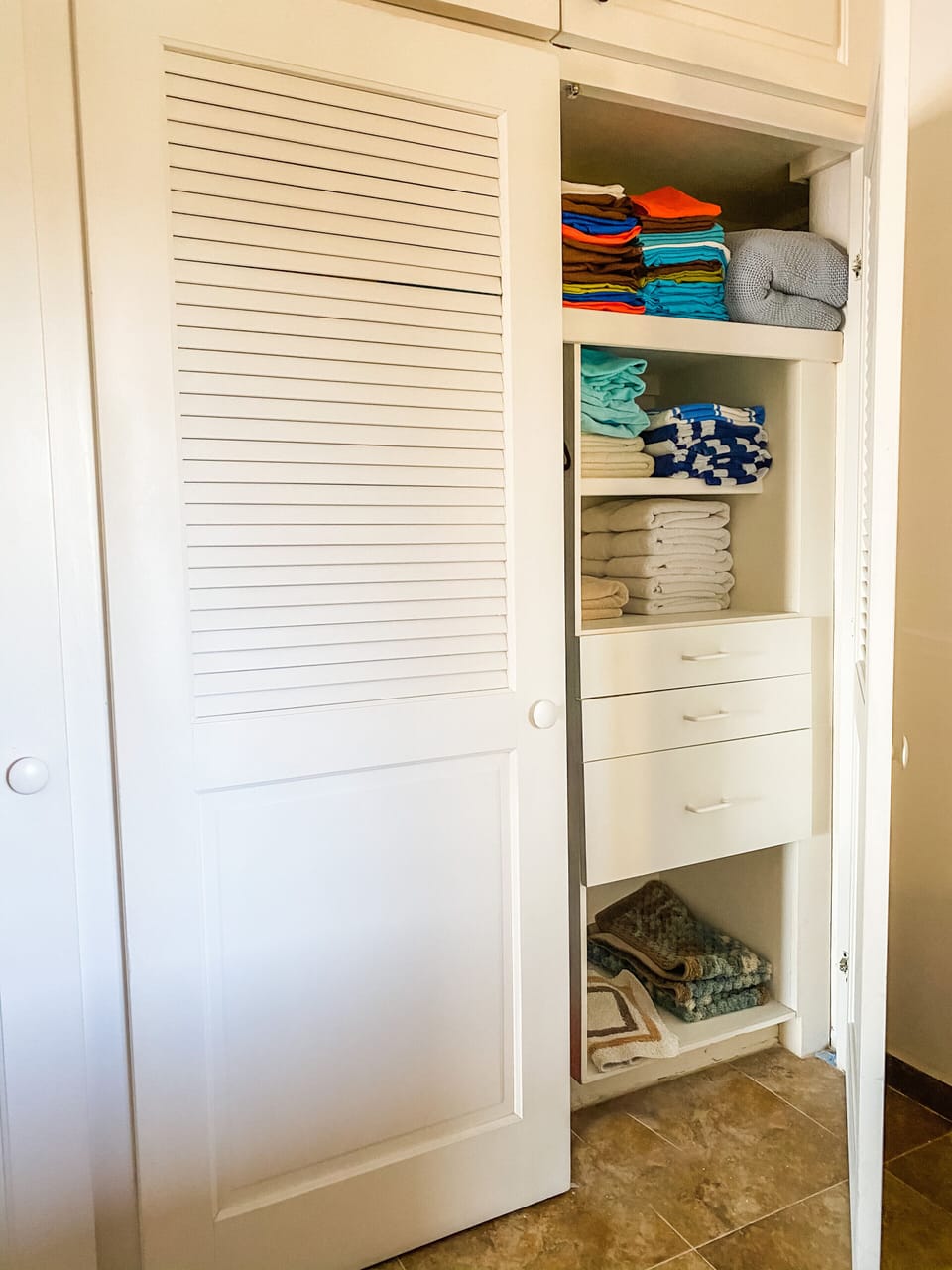 Guest Bedroom Closet