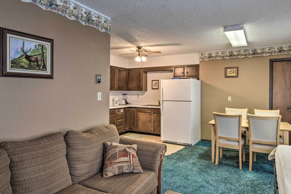 The open layout makes it easy to share quality time.