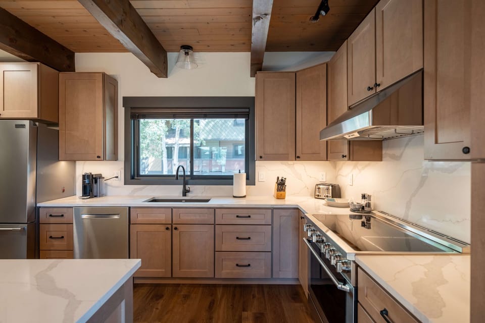 Tons of counter space
