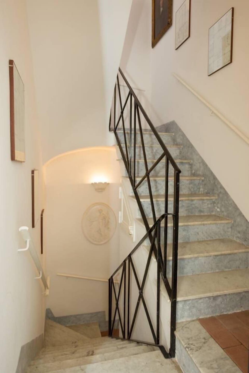 Interior Stairway Main Entrance to Second Level