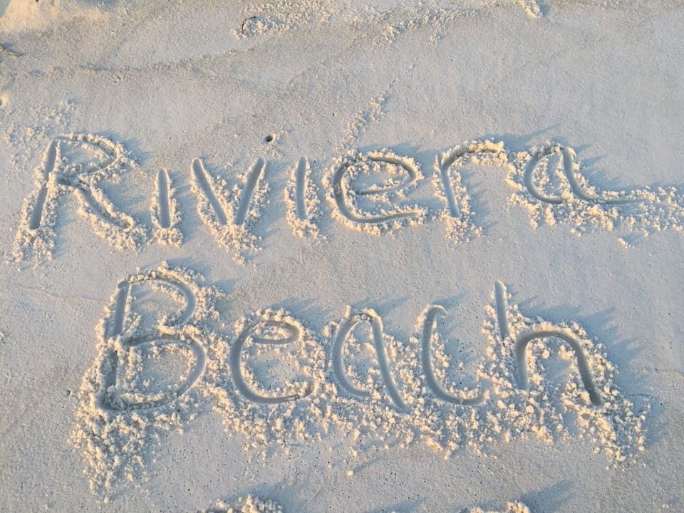 Riviera Beach is right next to Sunnyside, Santa Monica, Laguna and Kiska Beach.