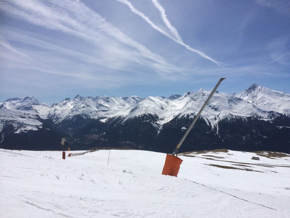 Snow and ski sports