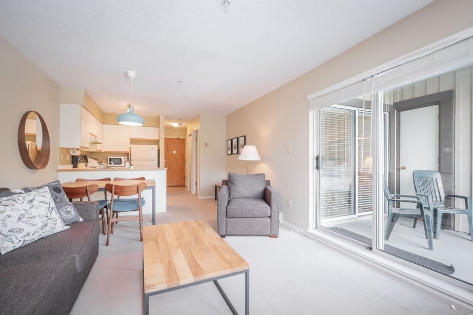 Property #216: Open floor plan