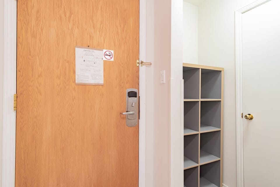 Property entrance: Cloakroom storage