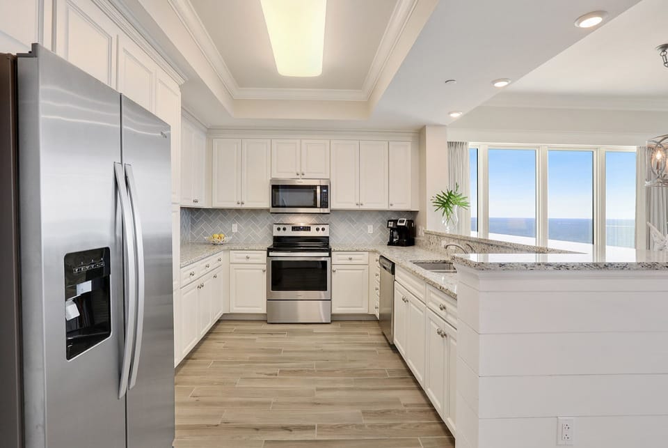 Phoenix Orange Beach 1606 Kitchen
