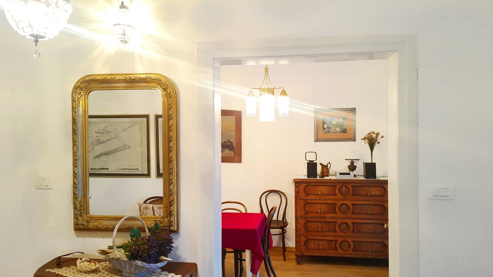 Input lounge, view towards the dining room