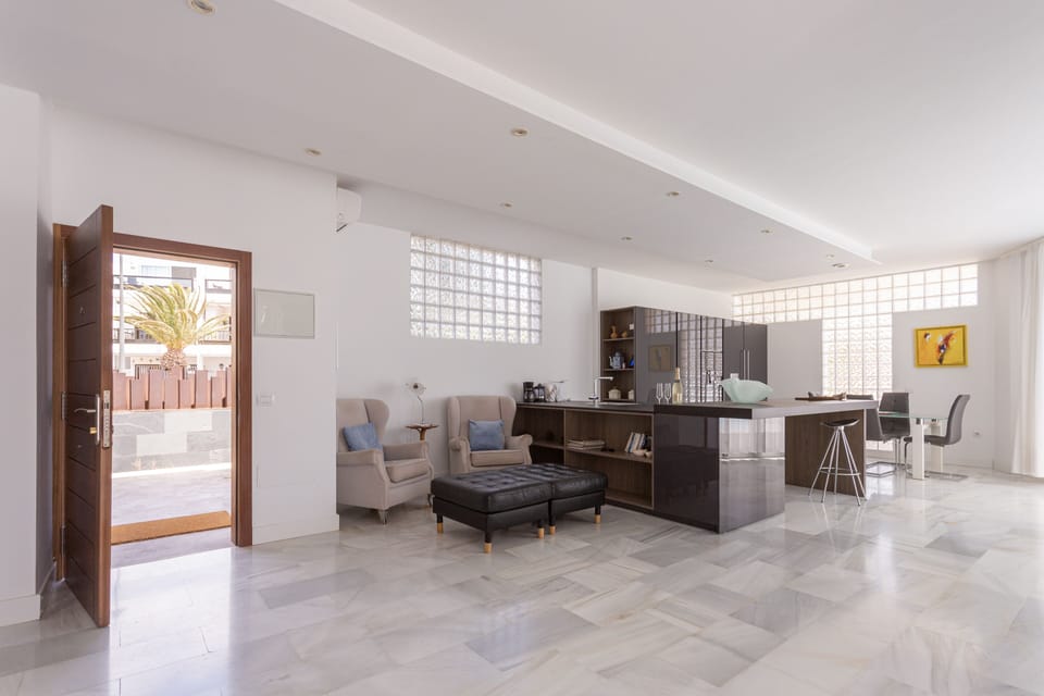 Entrance and living room