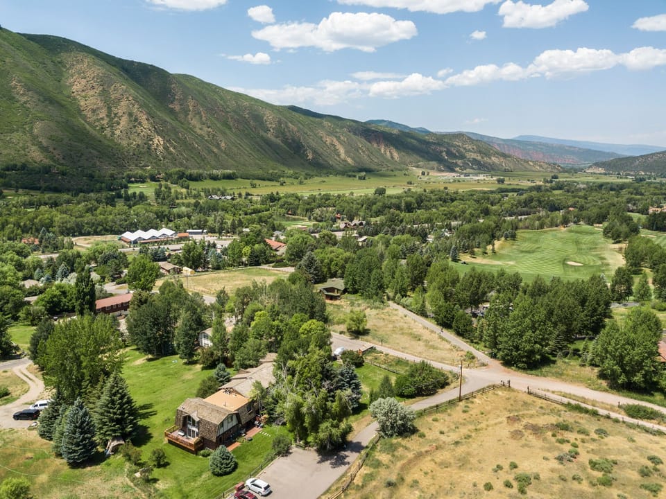 Spectacular views all around!